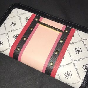 BCBG Wallet